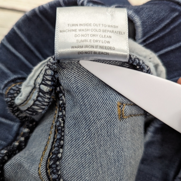 Grace & Lace Distressed Mid Rise Jeggings - Picture 7 of 8